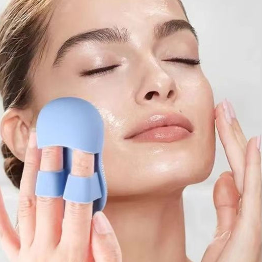 Soft Silicone Facial Cleansing Brush – Handheld Deep Clean Pad