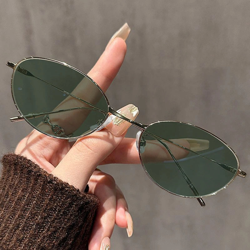 Thin frame metal cat eye sunglasses 2025 new UV resistant sunglasses with ultra light frame