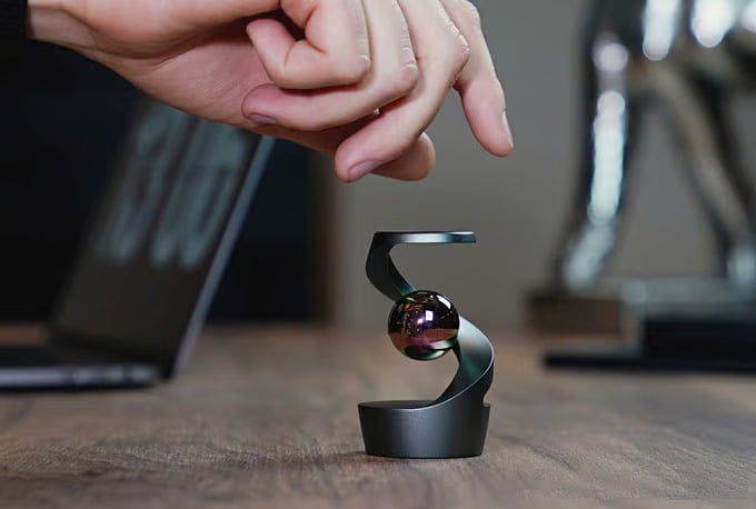 ✨Illuzio - Kinetic Desk Toy