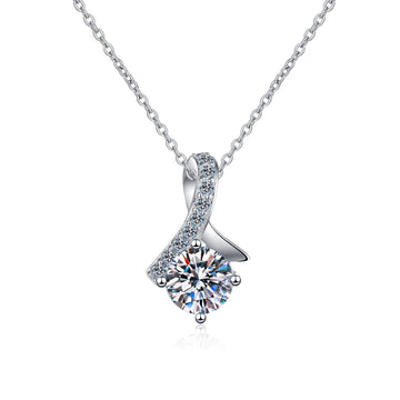 Minimalist Silver Moissanite Pendant Necklace