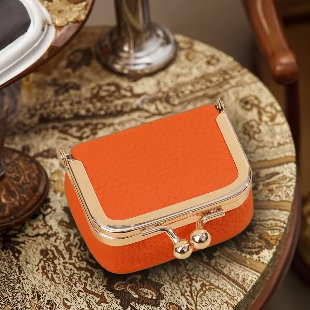 Elegant Small Jewelry Container – Mini Gold Leather Bag for Women’s Rings, Earrings, and Coins