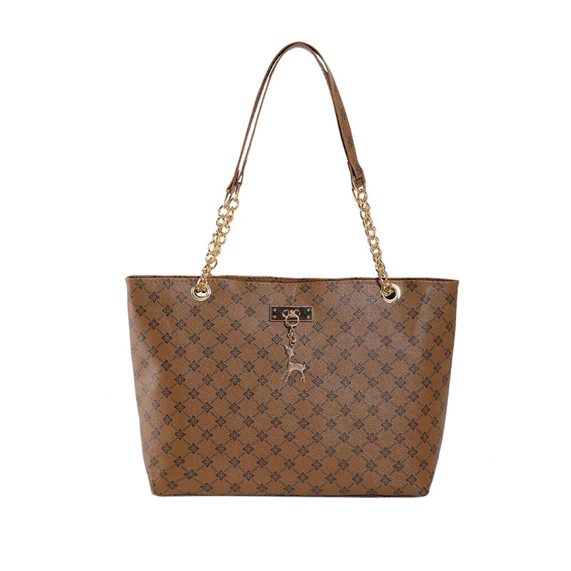 Large Capacity New Women's Bag Fashionable Commuting Chain