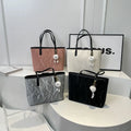 Large Capacity Zipper Closure Tote Bag for Women