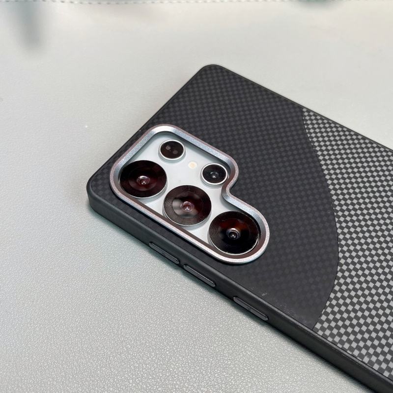 Luxury Ultra Thin Matte Carbon Fiber Magnetic Phone Case – Shockproof Slim Protective Cover for Samsung