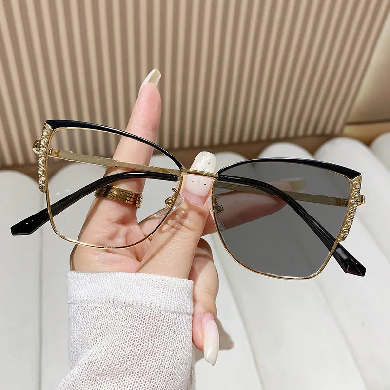 Photochromic Women’s Sunglasses & Blue Light Readers