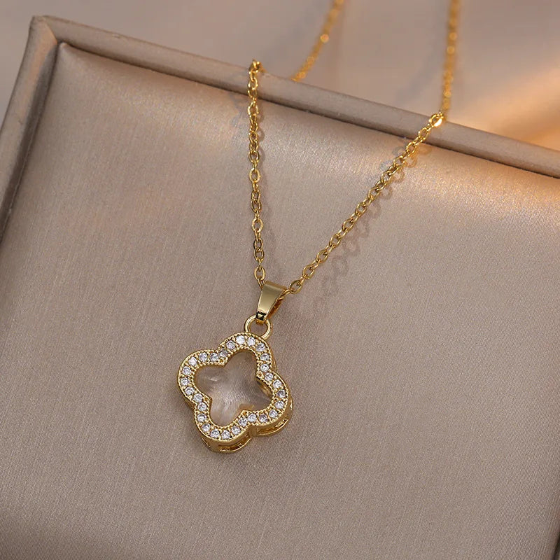 18K Gold Black Clover Pendant Necklace