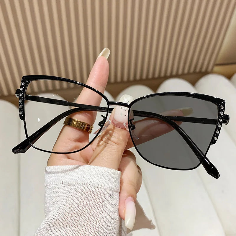 Photochromic Women’s Sunglasses & Blue Light Readers