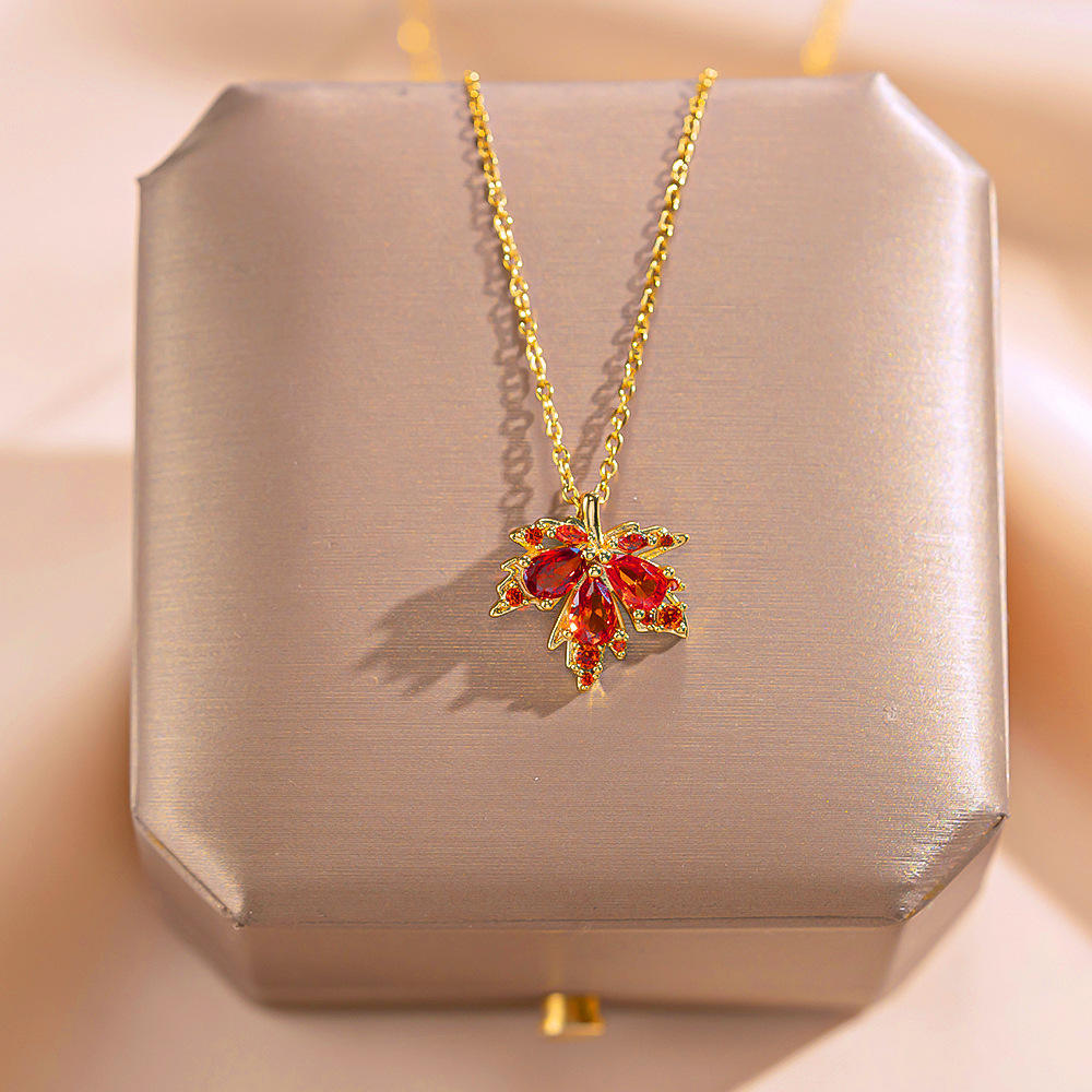 Elegant Maple Leaf Necklace with Red Accents – Premium Materials, Gemstone Jewelry for Special Occasions