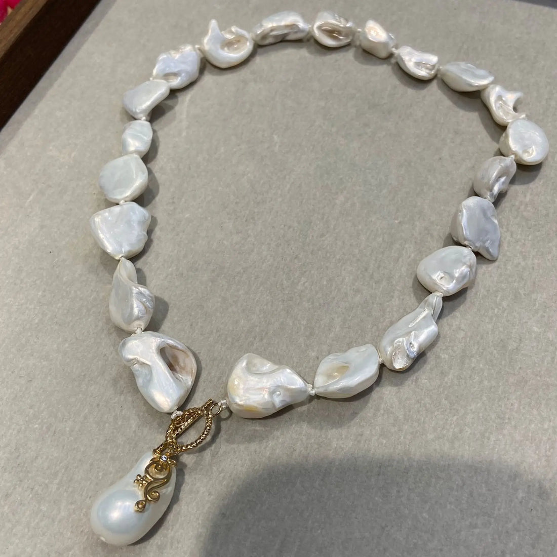 Handmade Vintage Pearl Necklace – High Quality, Unisex