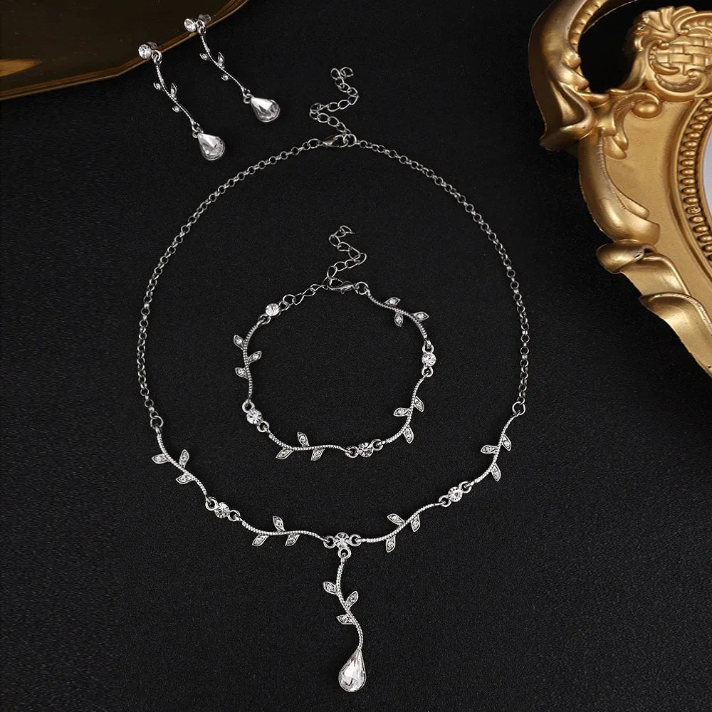 Elegant Gold Leaf Jewelry Set for Weddings