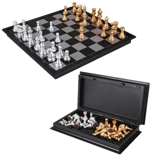 Waterproof 32 Gold Silver Chess Pieces Plastic Chess Board Magnetic