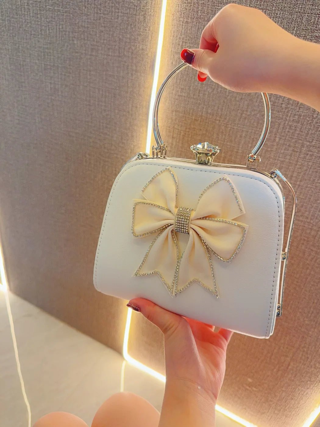 Elegant Satin Bow Evening Bag for Women