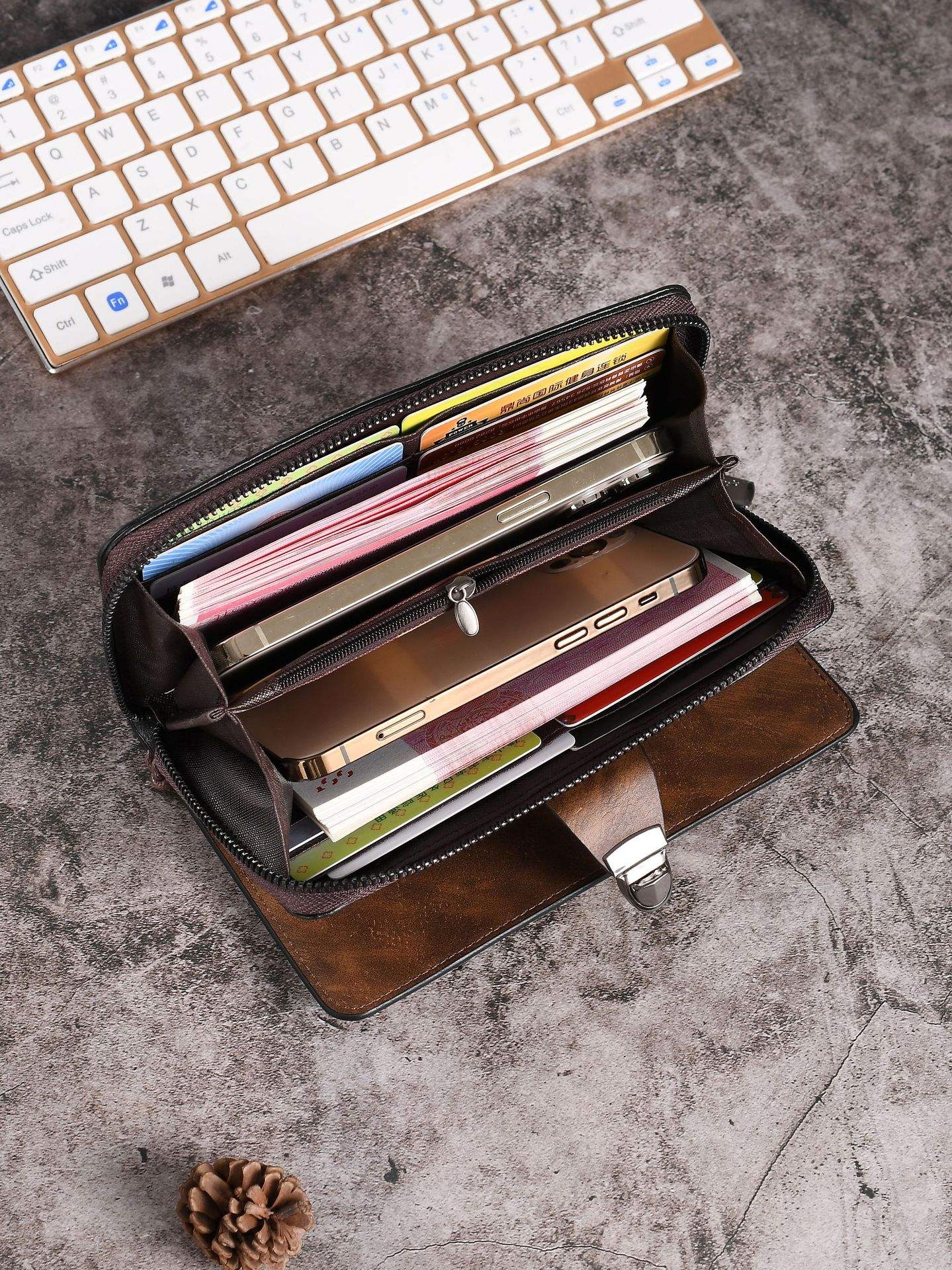 Fashionable PU Leather Men’s Handbag with Large Capacity – Trendy Cross-Border Wallet for Daily Use