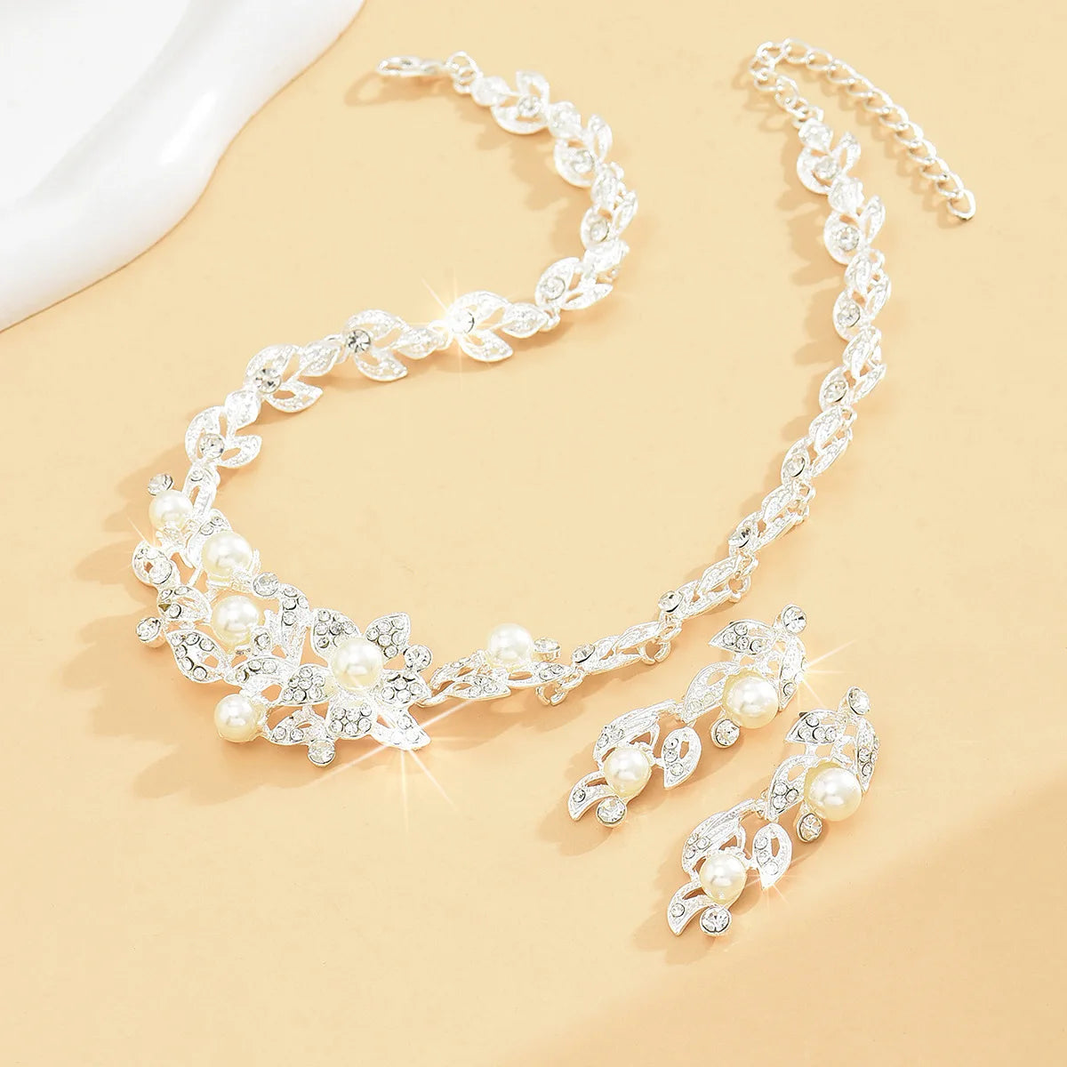 Exquisite Pearl & Rhinestone Bridal Jewelry Set