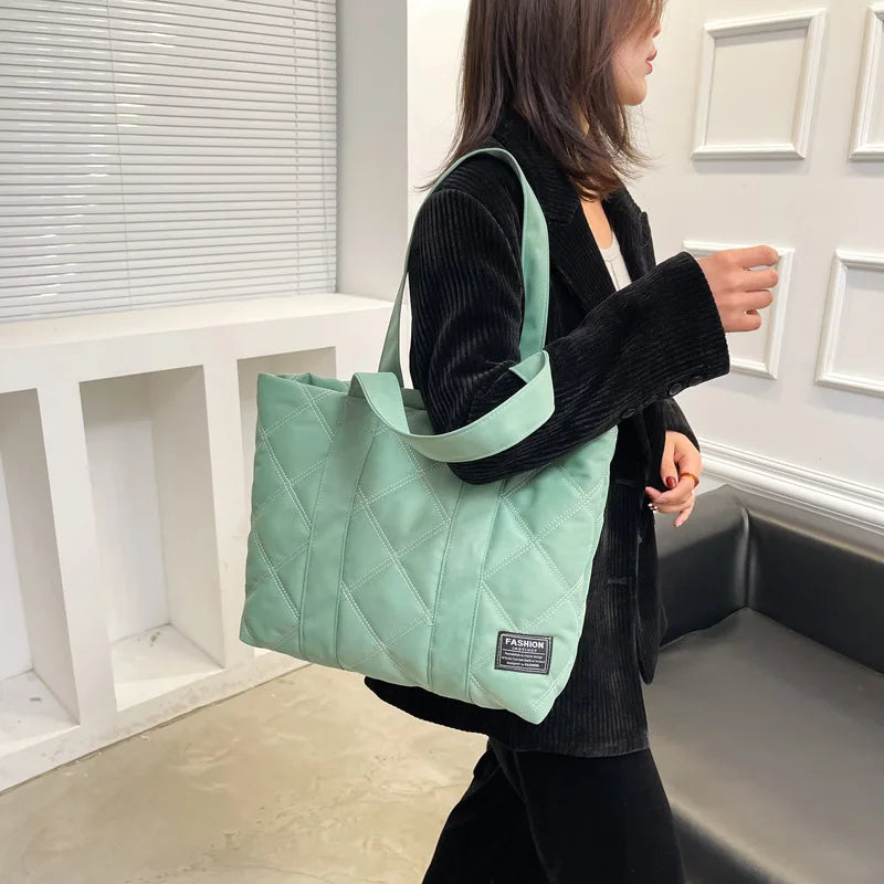 Large Capacity Nylon Women's Shoulder Bags Casual Trendy Thread