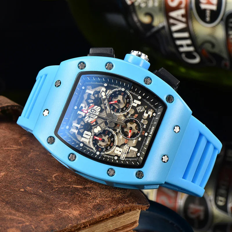 Luxury Men's Quartz Watches with Calendars - 2024 Trend
