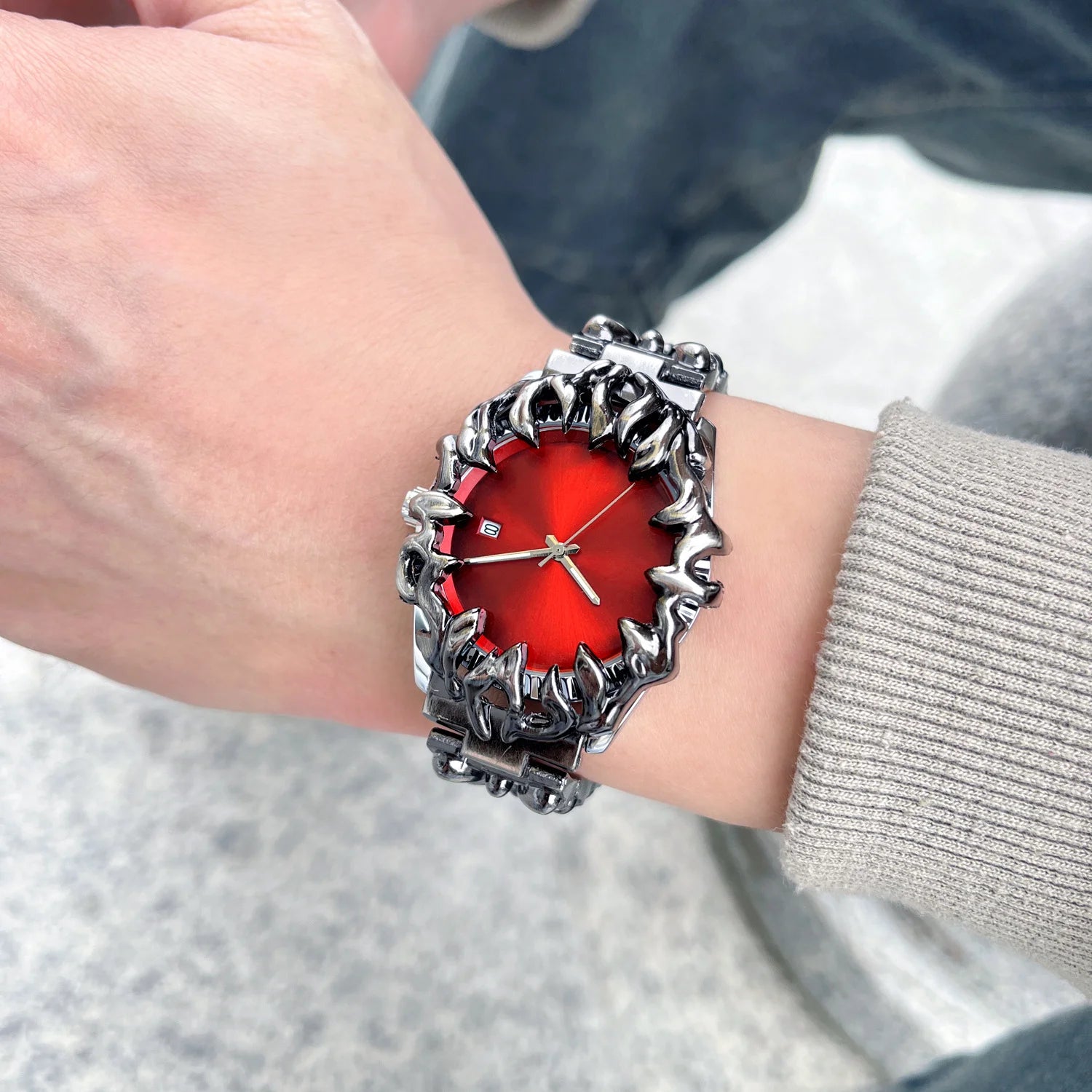 Luxury Alabaster Men's Quartz Date Watch