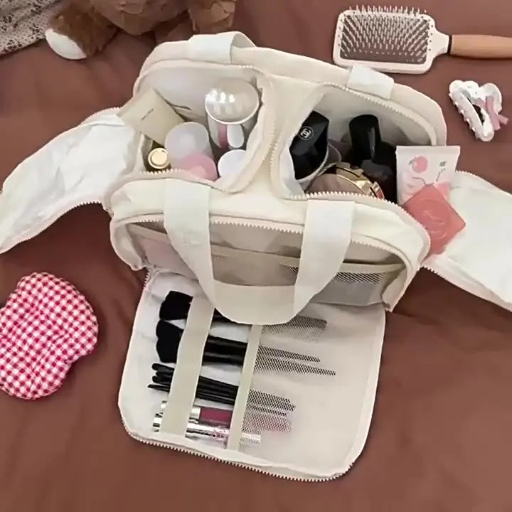 New Arrival Women's Fashionable Simple Cosmetic Bag Portable