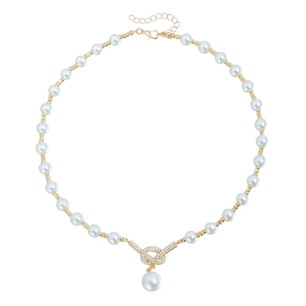 Elegant Imitation Pearl Necklace for Women