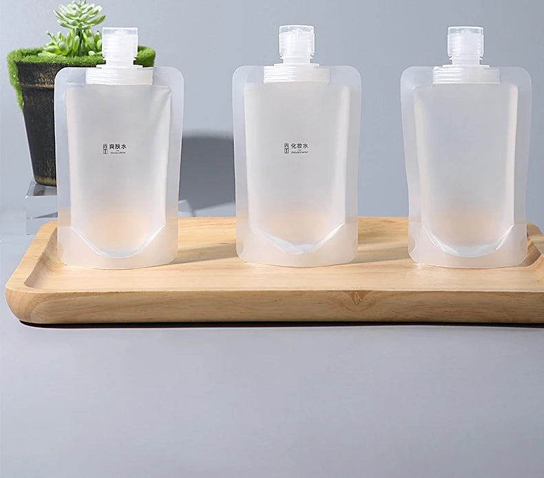 Small Travel Hand Liquid Detergent Foam Soap Dispenser Water