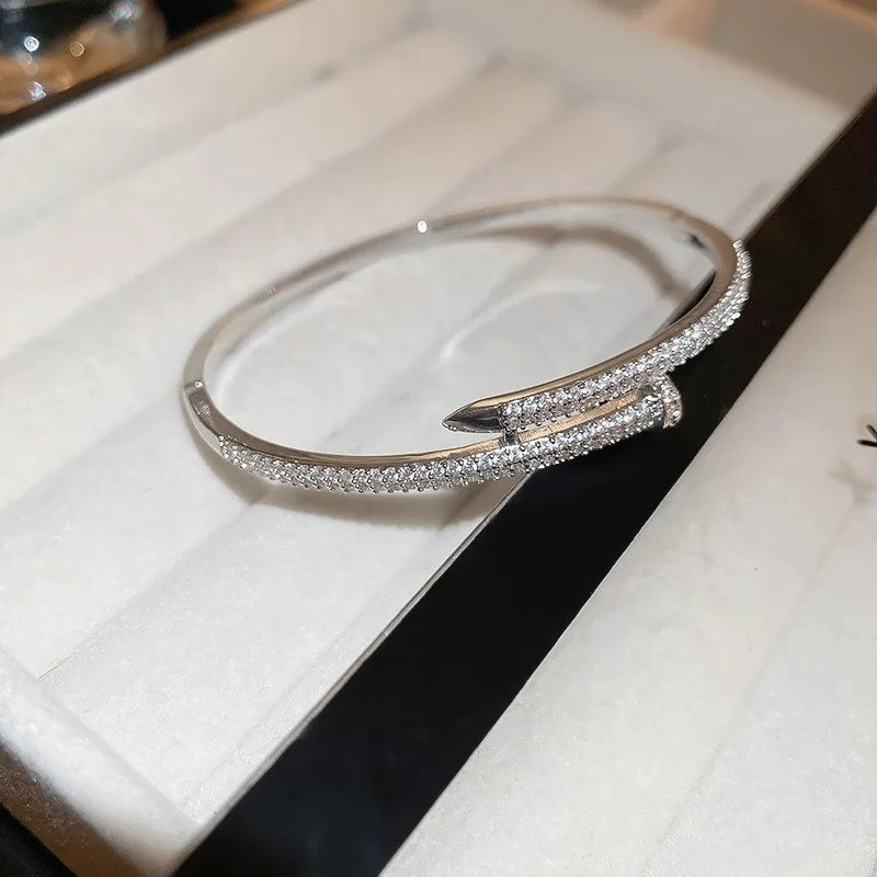 Elegant Zircon Copper Flower Bracelets for Women