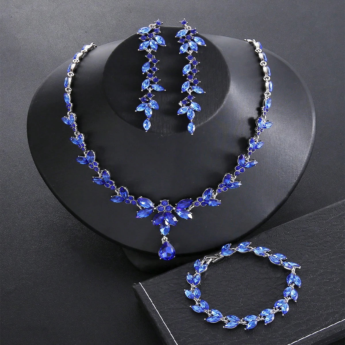 Luxury Vintage Zircon Jewelry Set for Weddings