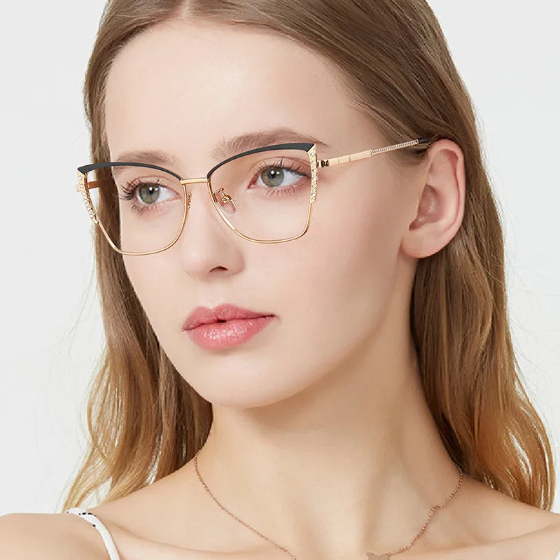 Photochromic Women’s Sunglasses & Blue Light Readers