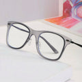 Unisex Square-Frame HD Reading Glasses for Oval Face