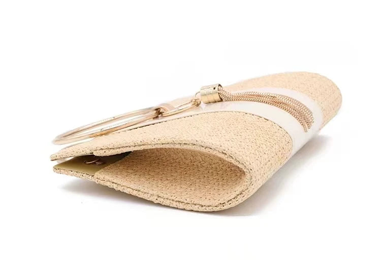 New Fashion Vintage Large Capacity Straw Handbag Tassel Woven Ladies