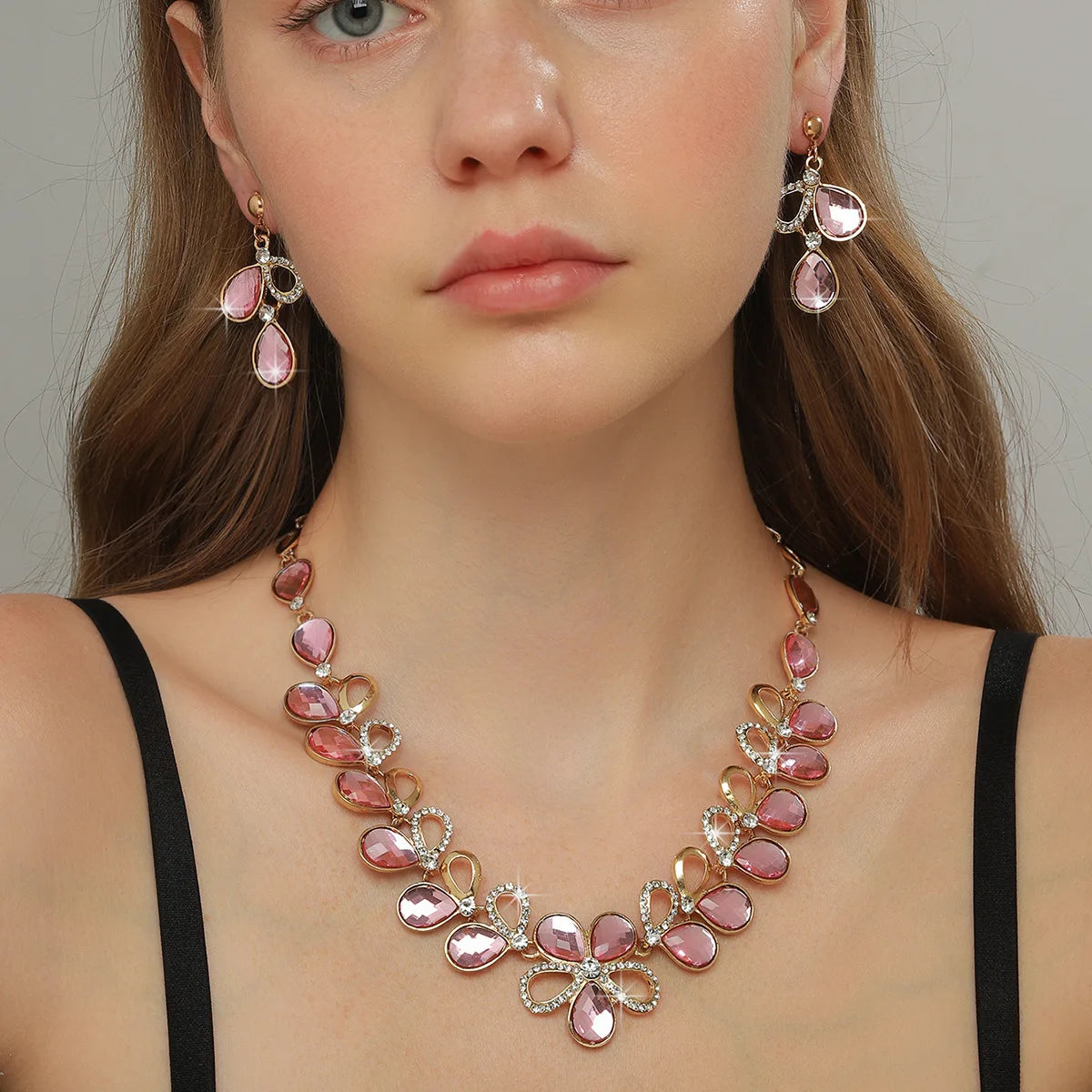Luxury Diamond Water Drop Pendant Necklace