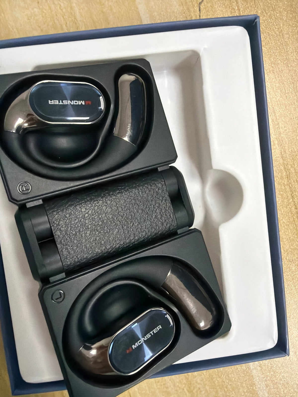 Monster OpenAC530 Double-Folding Open-Ear Wireless Earphones