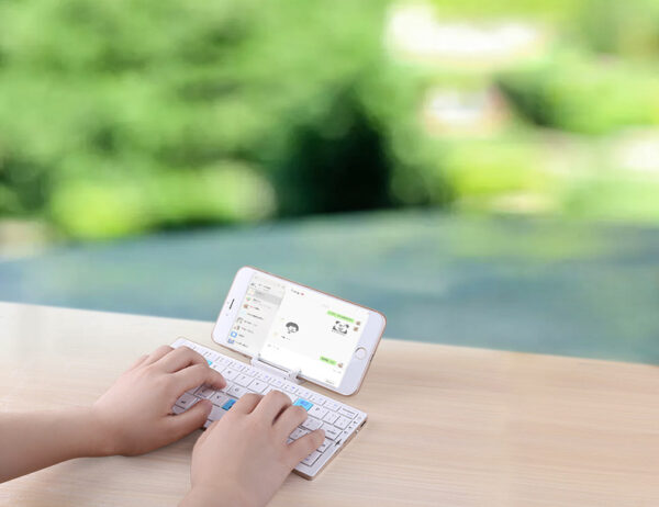 Mini Folding Keyboard Wireless Keypad Support 3 Devices With Stand for Phone Tablet Rechargeable Foldable Keyboard