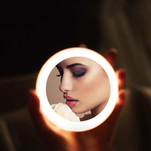 Portable Led Lighted Travel Makeup Vanity Mirror With 12 Led Lights