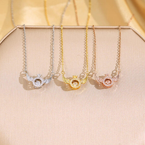 SongYi Luxury Titanium Steel High Quality Angel Wings Crown Pendant Necklace