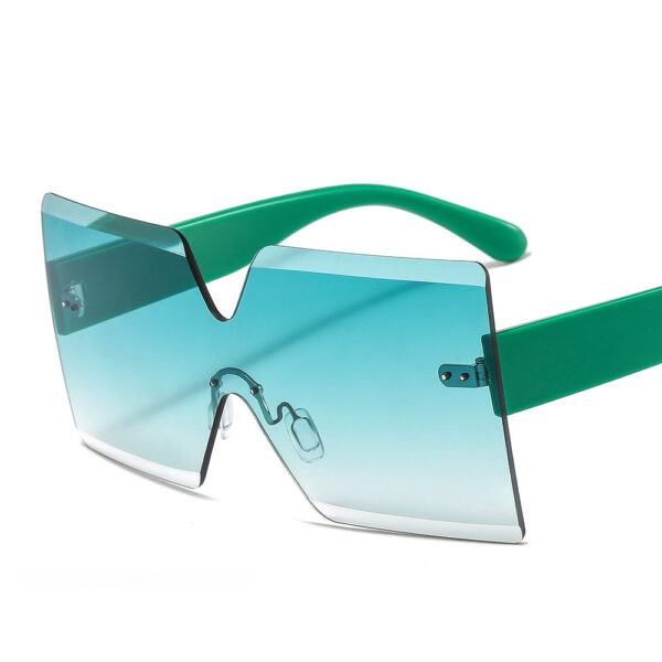 17910 2024 Color Party Eyewear One Piece Big Rimless Sun Glasses Women Luxury Oversized Sunglasses Irregular Shape Y2K