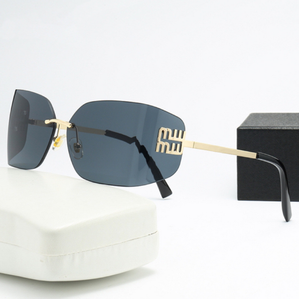 2025 Ins Style High Quality Gold Frameless Sunglasses Ultra-Light PC with Curved Lenses Carefully Designed