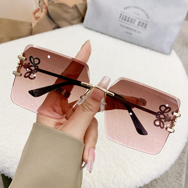2025 Unisex Frameless Luxury Metal Sunglasses Gradient Lens Custom Logo Black Red Frames UV400 Optical Fashionable Sun Glasses