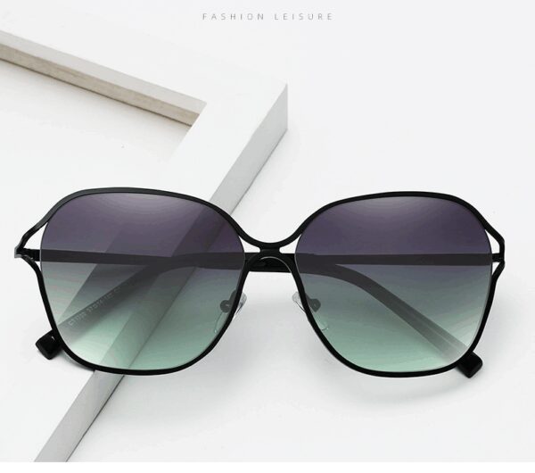 Classic Design Stainless Steel Metal Frame Luxury Sunglasses 2024 Women