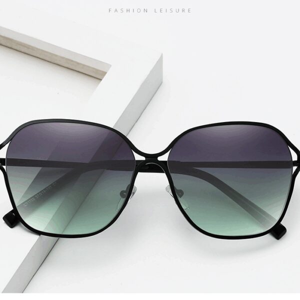 Classic Design Stainless Steel Metal Frame Luxury Sunglasses 2024 Women