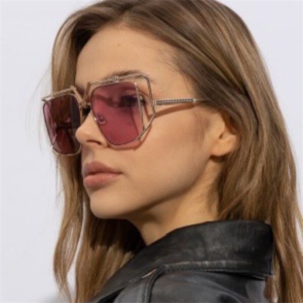 Custom Logo 2025 Fashion Luxury Metal Hollow Pilot Sun Glasses UV400 Alloy Big Frame Square Sunglasses for Men Women