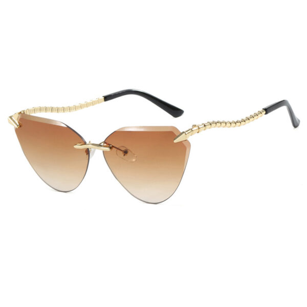 Fashion Luxury Women Glasses Uv400 Ins Large Frames Designer Sunglasses Custom Wholesale Modern Beach Accessories