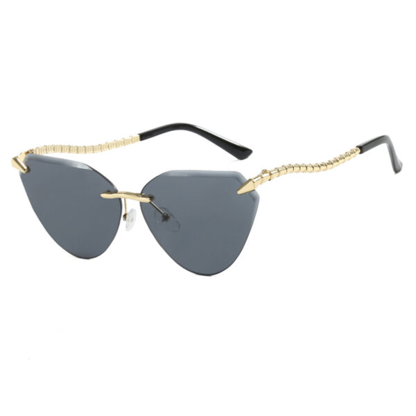 Fashion Luxury Women Glasses Uv400 Ins Large Frames Designer Sunglasses Custom Wholesale Modern Beach Accessories