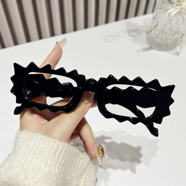 Fashion Sunglasses 2024 Personalized Competitive Price Mood Sunglasses Irregular Square Sunglasses