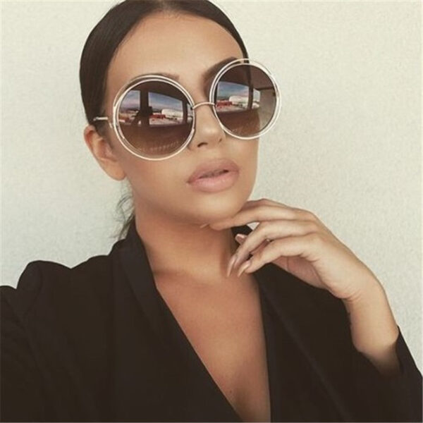 Luxury Metal Round Frame Dark Shades Sunglasses Beach Sunglasses for Women Ladies Female