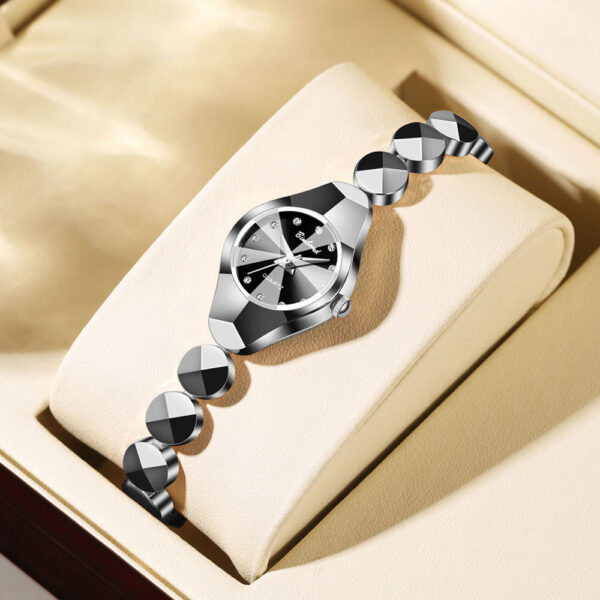 Luxury Rose Gold Women's Watch - LW001
