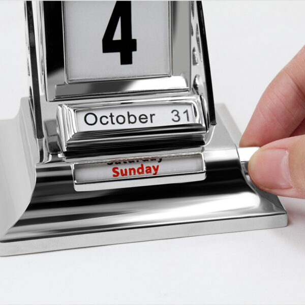 Metal Desk Calendar – LA130