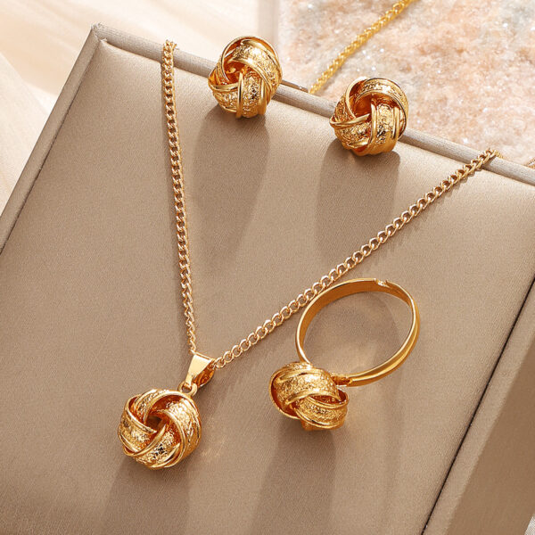 Necklace Earrings Ring Sets White Heart Fritillaria Pendant Gift Jewelry Sets for Women