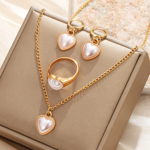 Necklace Earrings Ring Sets White Heart Fritillaria Pendant Gift Jewelry Sets for Women