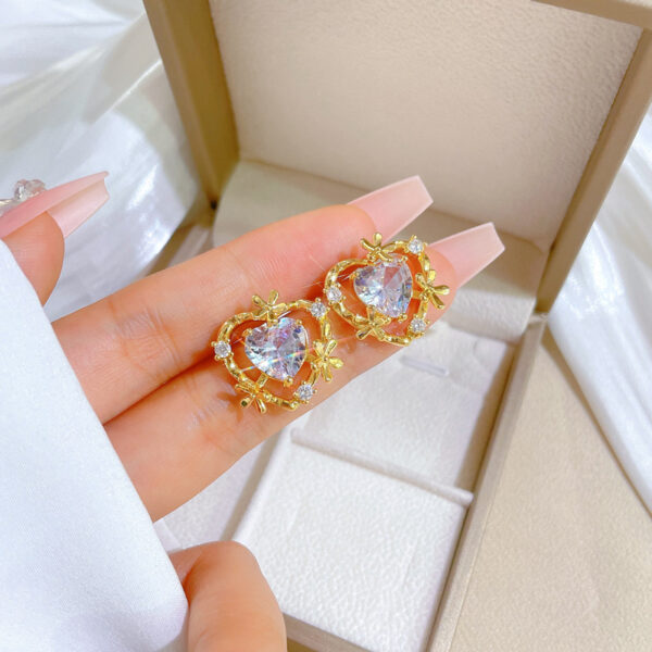 New Cheap Stainless Steel Love Flower Diamond Jewelry Necklace Titanium Chain Pour Femme