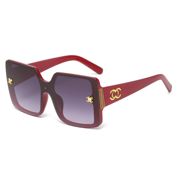 New Fashion Women's Sunglasses Small Fragrance Glasses Cheap Large Frame Sunglasses Wholesale